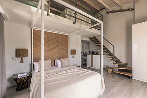 Blue Carpet Luxury Suites