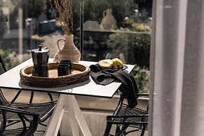 Blue Carpet Luxury Suites