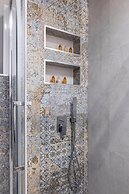 Blue Carpet Luxury Suites