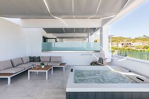 Blue Carpet Luxury Suites