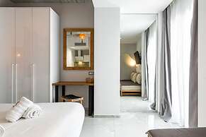 Blue Carpet Luxury Suites