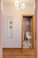 Studio T by MRG Apartments