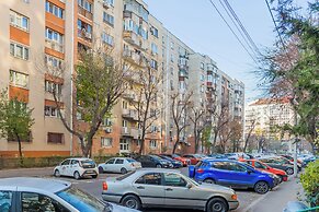 Studio T by MRG Apartments