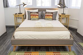 Studio L by MRG Apartments