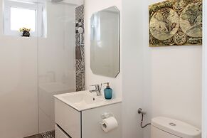 Studio L by MRG Apartments