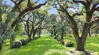 Greenwood Plantation B&B