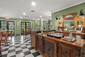 Greenwood Plantation B&B