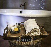 Europa Village Wineries and Resort