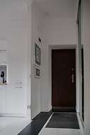 ASKI Hoża Apartment