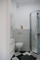 ASKI Hoża Apartment