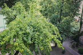 ASKI Hoża Apartment