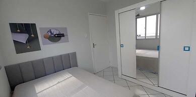 Apto 2 qtos - acesso exclusivo á praia, 30mts