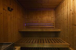 Beverly Hills Heights - Excel Hotels & Resorts