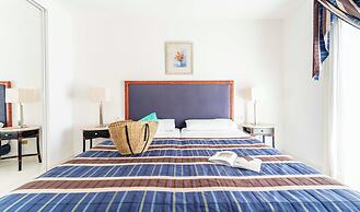 Beverly Hills Heights - Excel Hotels & Resorts