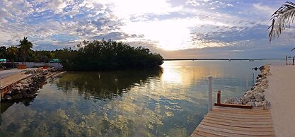 Dolphin Point Villas