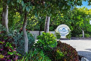 Dolphin Point Villas