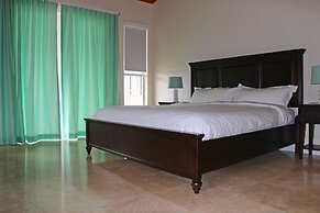 Dolphin Point Villas