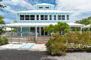 Dolphin Point Villas