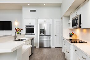 Dolphin Point Villas