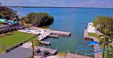 Dolphin Point Villas