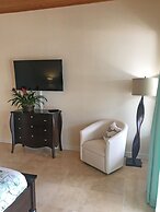 Dolphin Point Villas