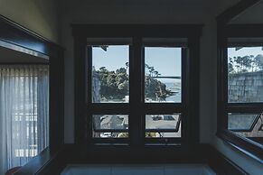 Noyo Harbor Inn Restaurant and Tavern
