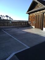 Noyo Harbor Inn Restaurant and Tavern