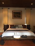 Phuchaofa Pool Villa