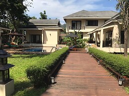 Phuchaofa Pool Villa