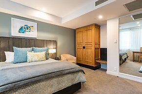 Distinction Christchurch Hotel