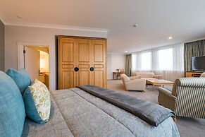 Distinction Christchurch Hotel