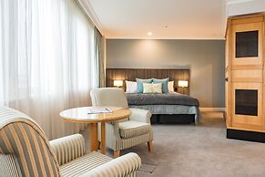 Distinction Christchurch Hotel