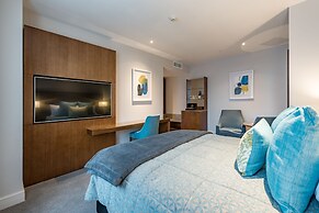 Distinction Christchurch Hotel