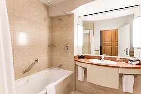 Distinction Christchurch Hotel