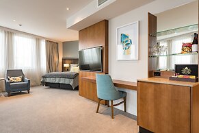 Distinction Christchurch Hotel