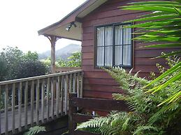 Karangahake Gold 'n Views Cottage