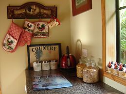 Karangahake Gold 'n Views Cottage