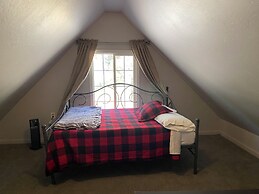 The Sky View Inn