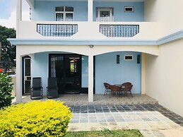 Villa Emax
