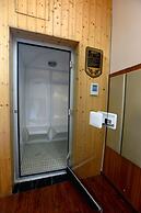 Jun Chen Health Hotel