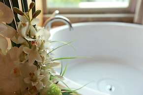 Jun Chen Health Hotel