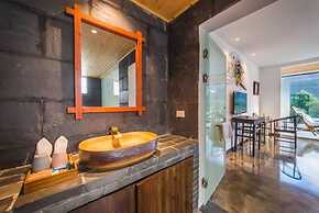 QuietYard YangshuoRiverside HolidayHotel