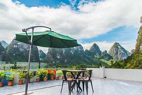 QuietYard YangshuoRiverside HolidayHotel