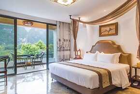 QuietYard YangshuoRiverside HolidayHotel