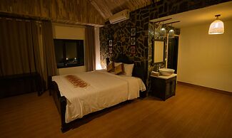 Mai Chau Sunrise Village