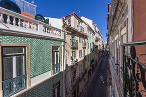 Bairro Alto Elegant by Homing