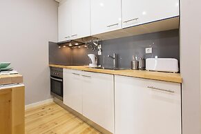 Bairro Alto Elegant by Homing