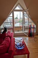 Toothbrush Apartments - Central Ipswich