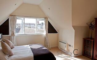 Toothbrush Apartments - Central Ipswich