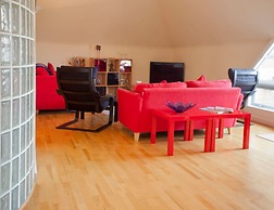 Toothbrush Apartments - Central Ipswich